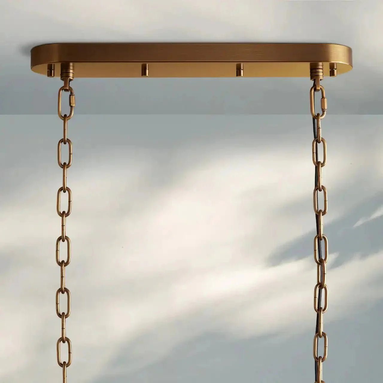 Neve Linear Chandelier - GILDLAMPS