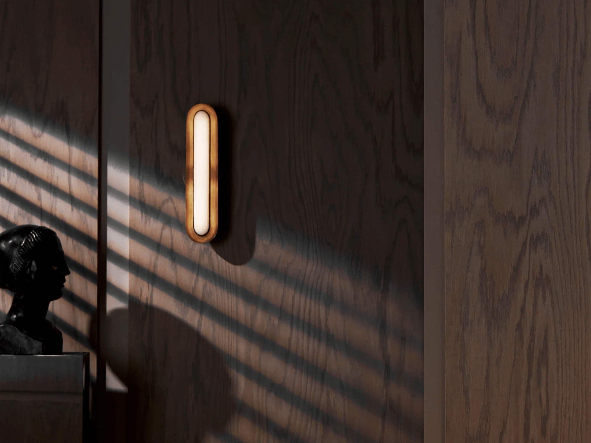 PATUS CIRCUIT 1 SCONCE H18” x W5.5” x Ø3.5” - GILDLAMPS