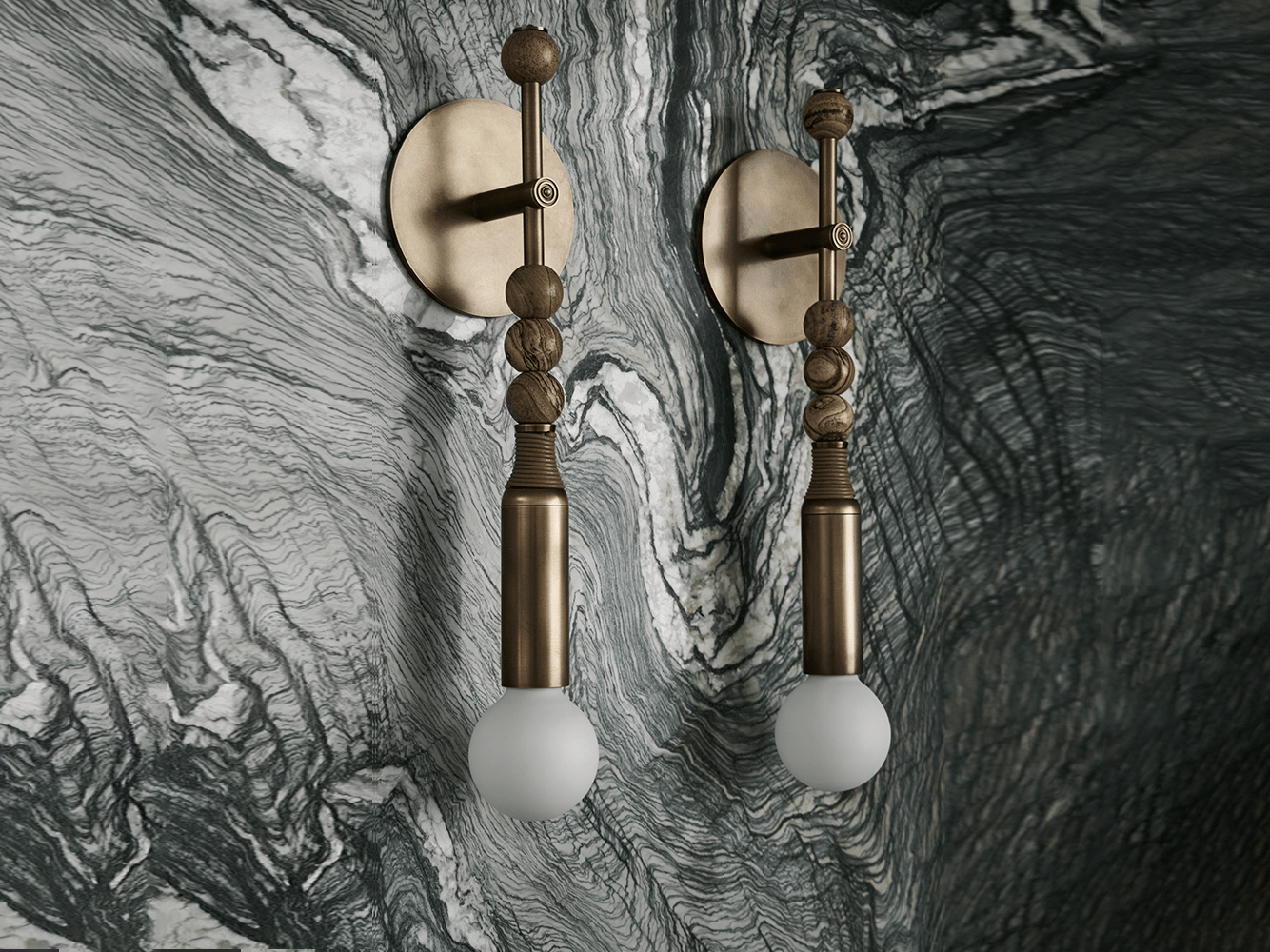 PATUS TALISMAN 1 SCONCE H19” x W5.5" x D4” - GILDLAMPS