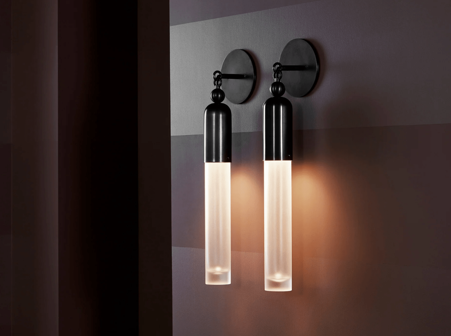 PATUS TASSEL 1 SCONCE H23.5” x W2.5” x D4” - GILDLAMPS