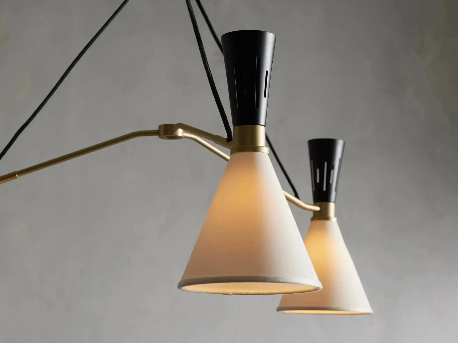 Ramsey 3-Light Round Chandelier - GILDLAMPS