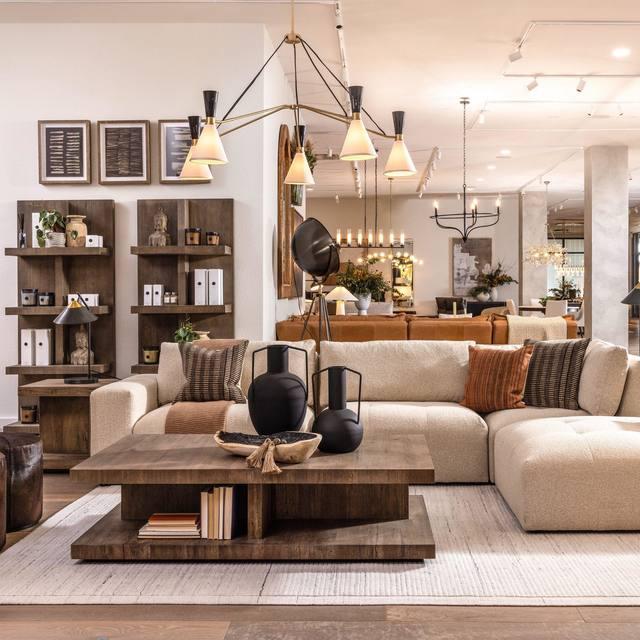 Ramsey 5 - Light Round Chandelier - GILDLAMPS