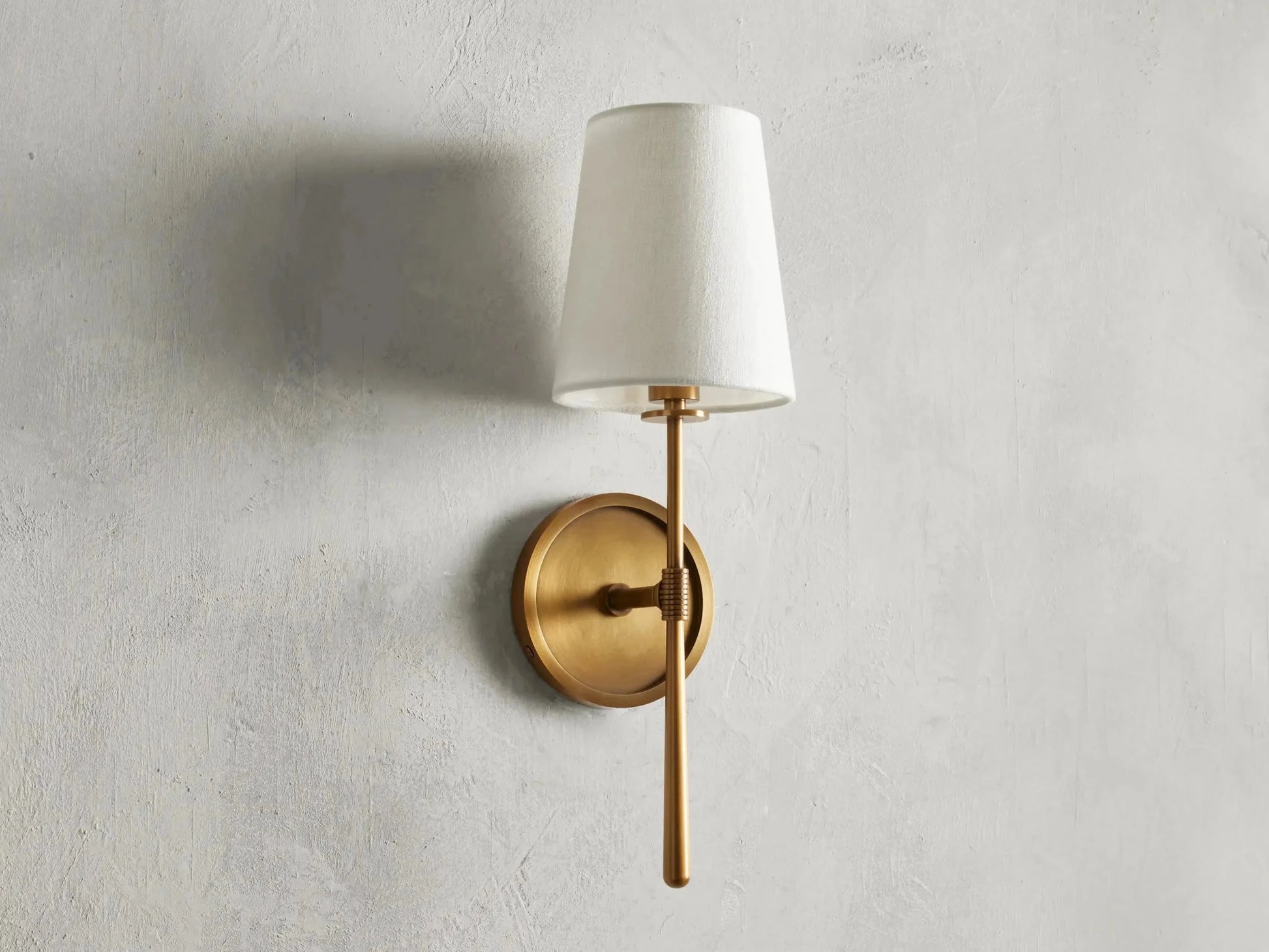 Rhodes Wall Sconce - GILDLAMPS