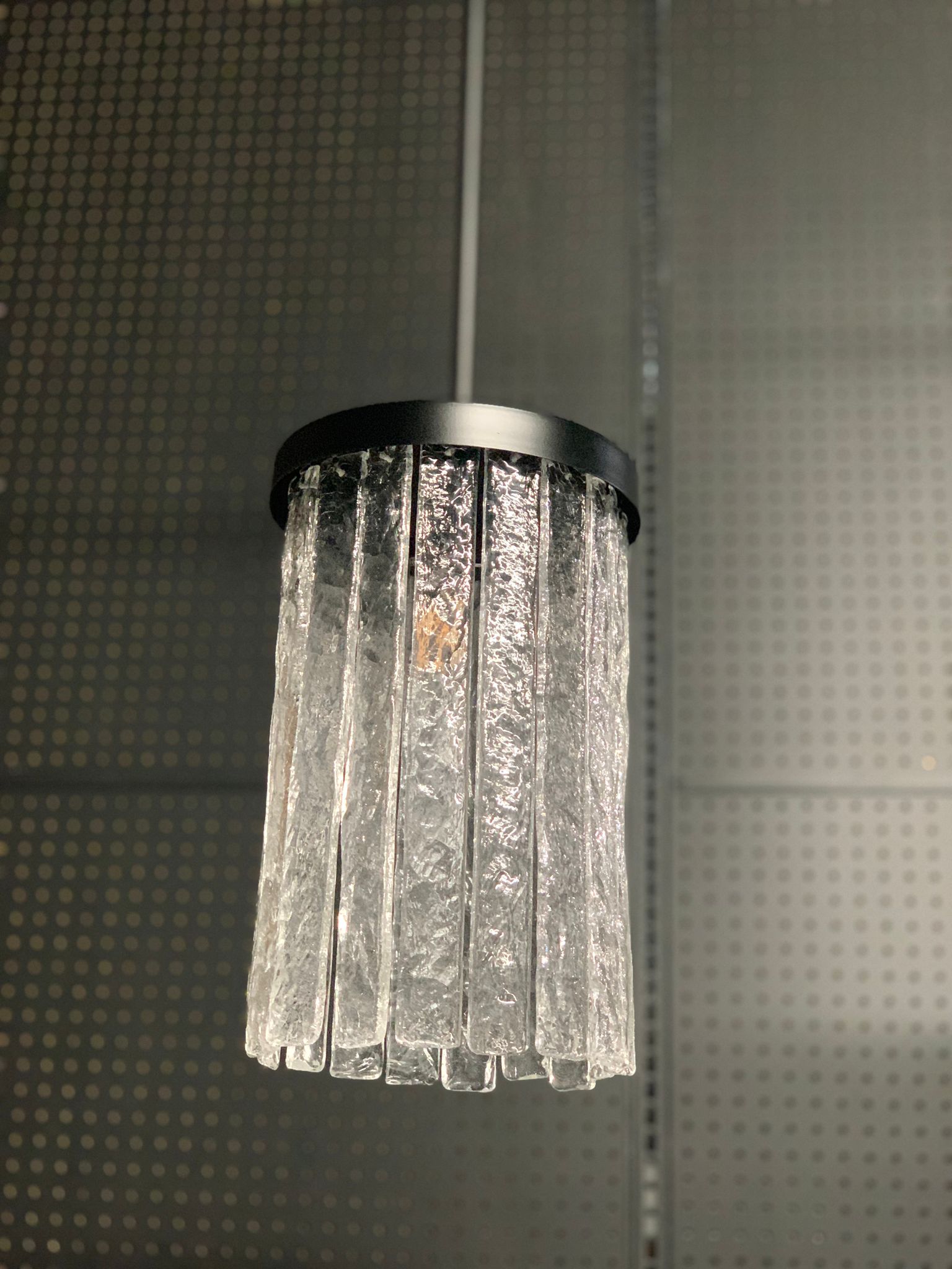 Seline Textured Glass Kitchen Island Pendant Light - GILDLAMPS