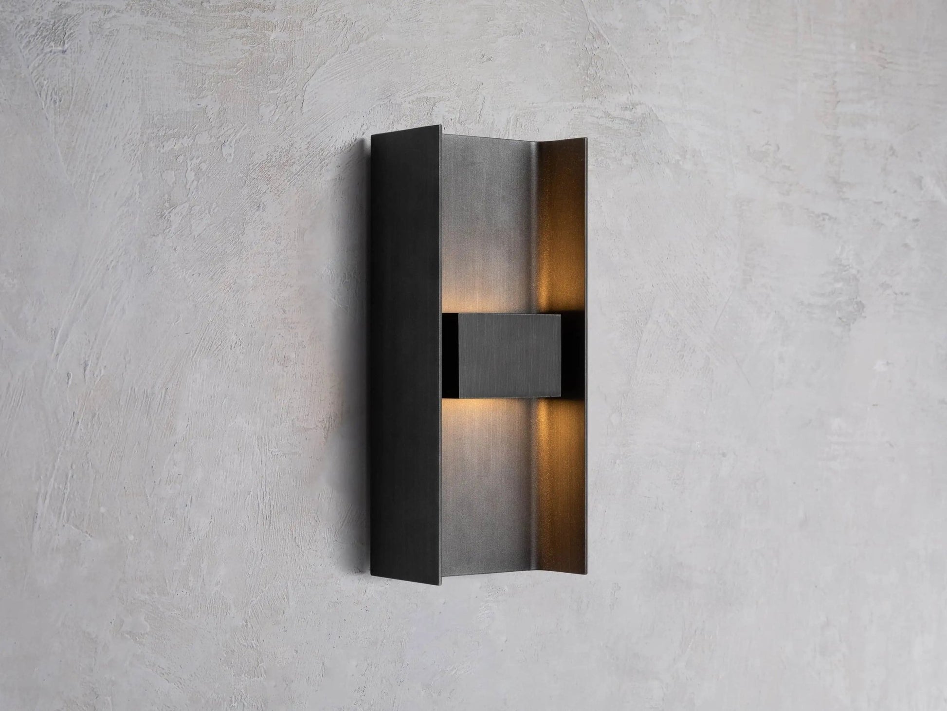 Sidney Outdoor Wall Sconce - GILDLAMPS