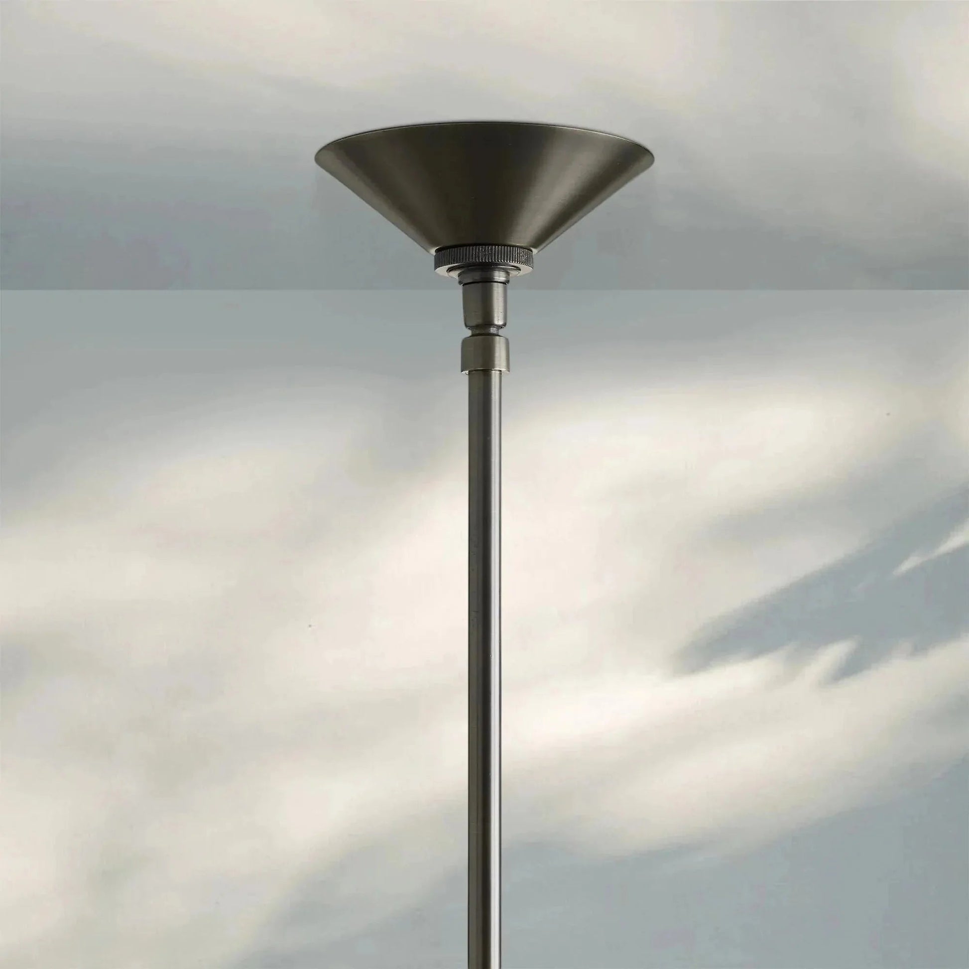 Simms 2 - Light Linear Chandelier - GILDLAMPS