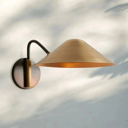Simms Single Wall Sconce - GILDLAMPS