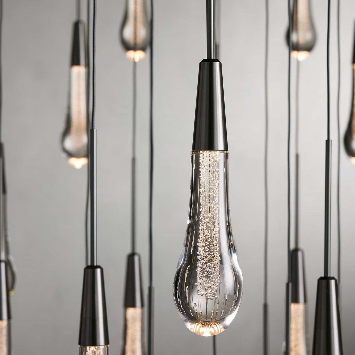 Soltaire Modern 17'' 24'' 36'' 58'' Round Chandelier Lighting - GILDLAMPS
