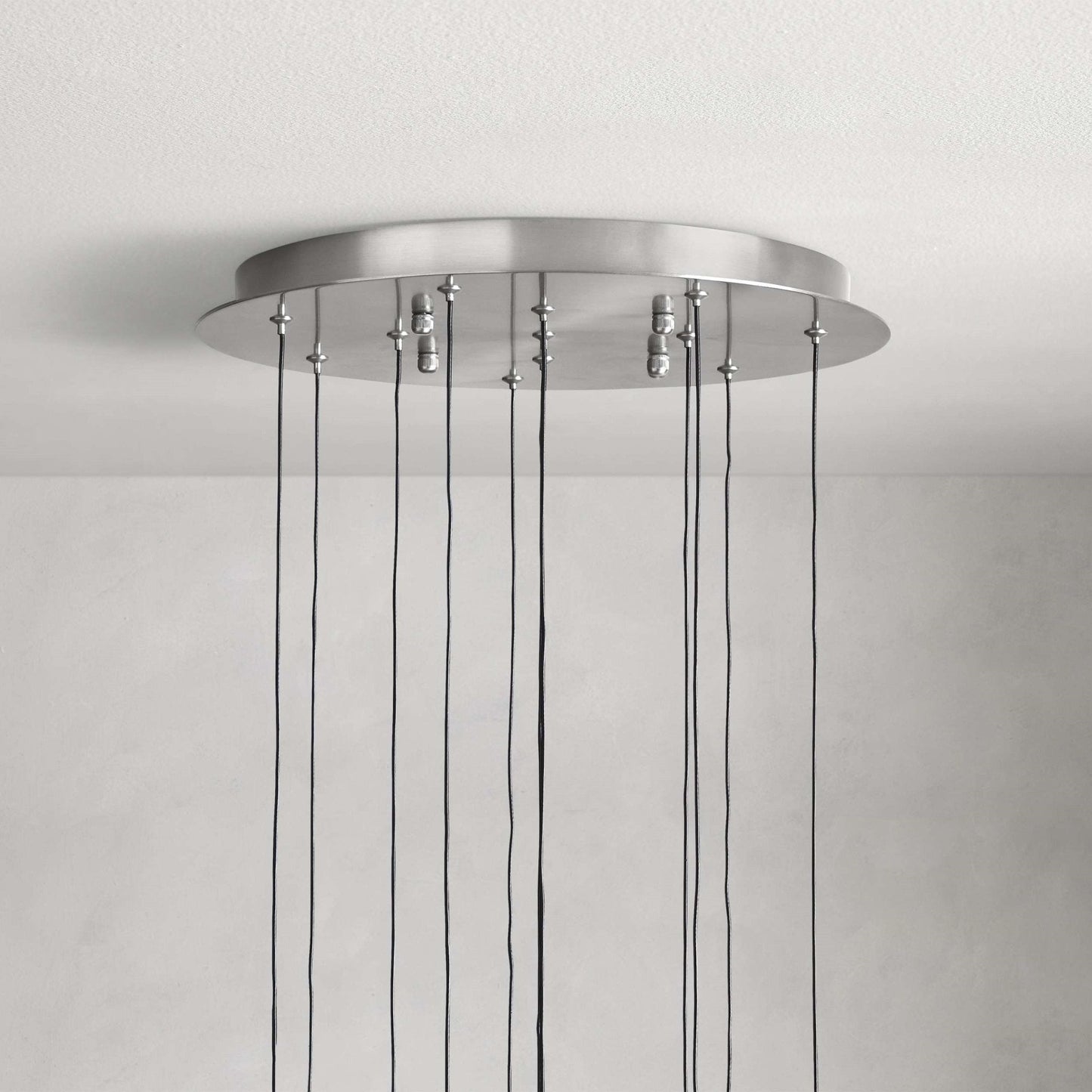 Soltaire Modern 17'' 24'' 36'' 58'' Round Chandelier Lighting - GILDLAMPS