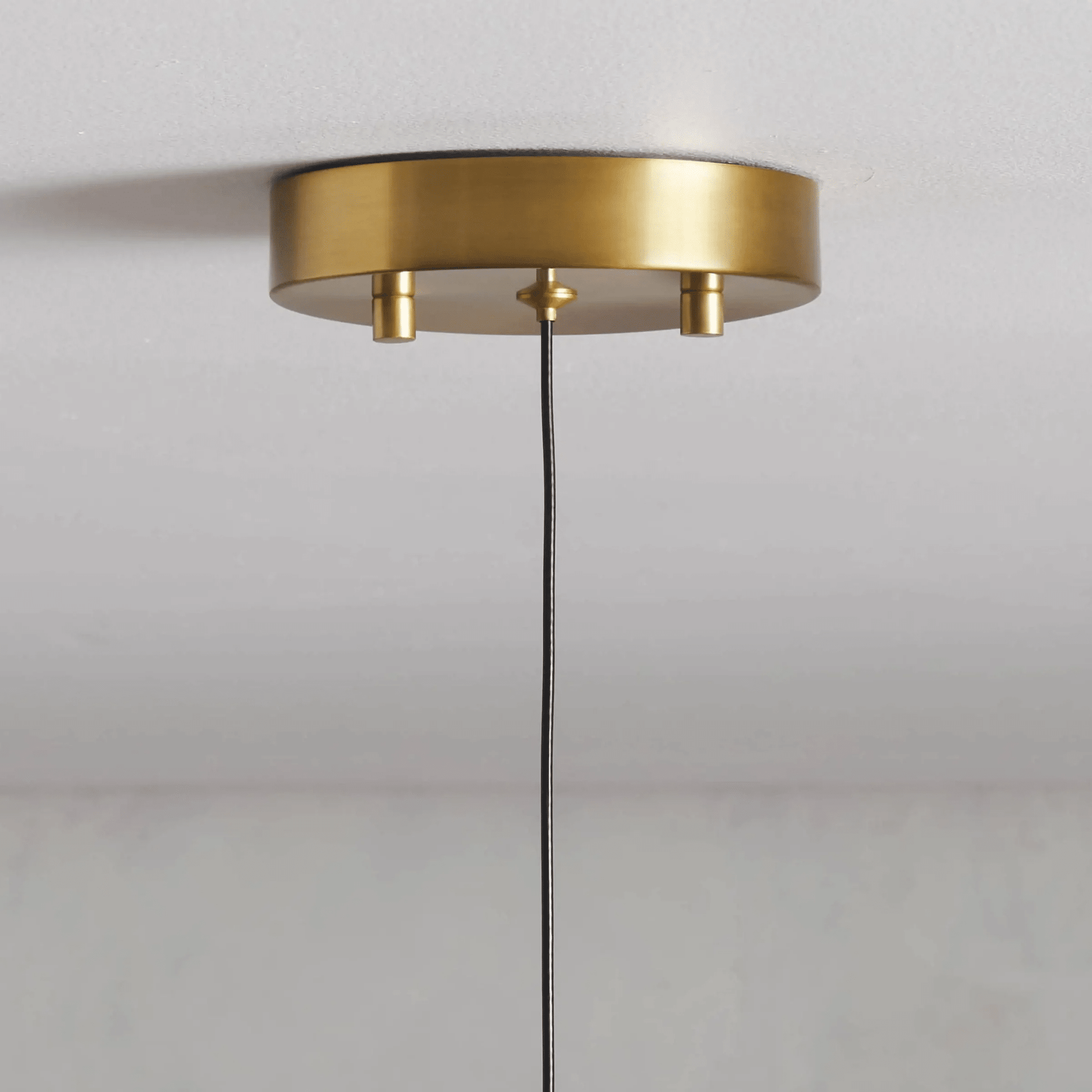 Soltaire Modern Pendant 13"H - GILDLAMPS