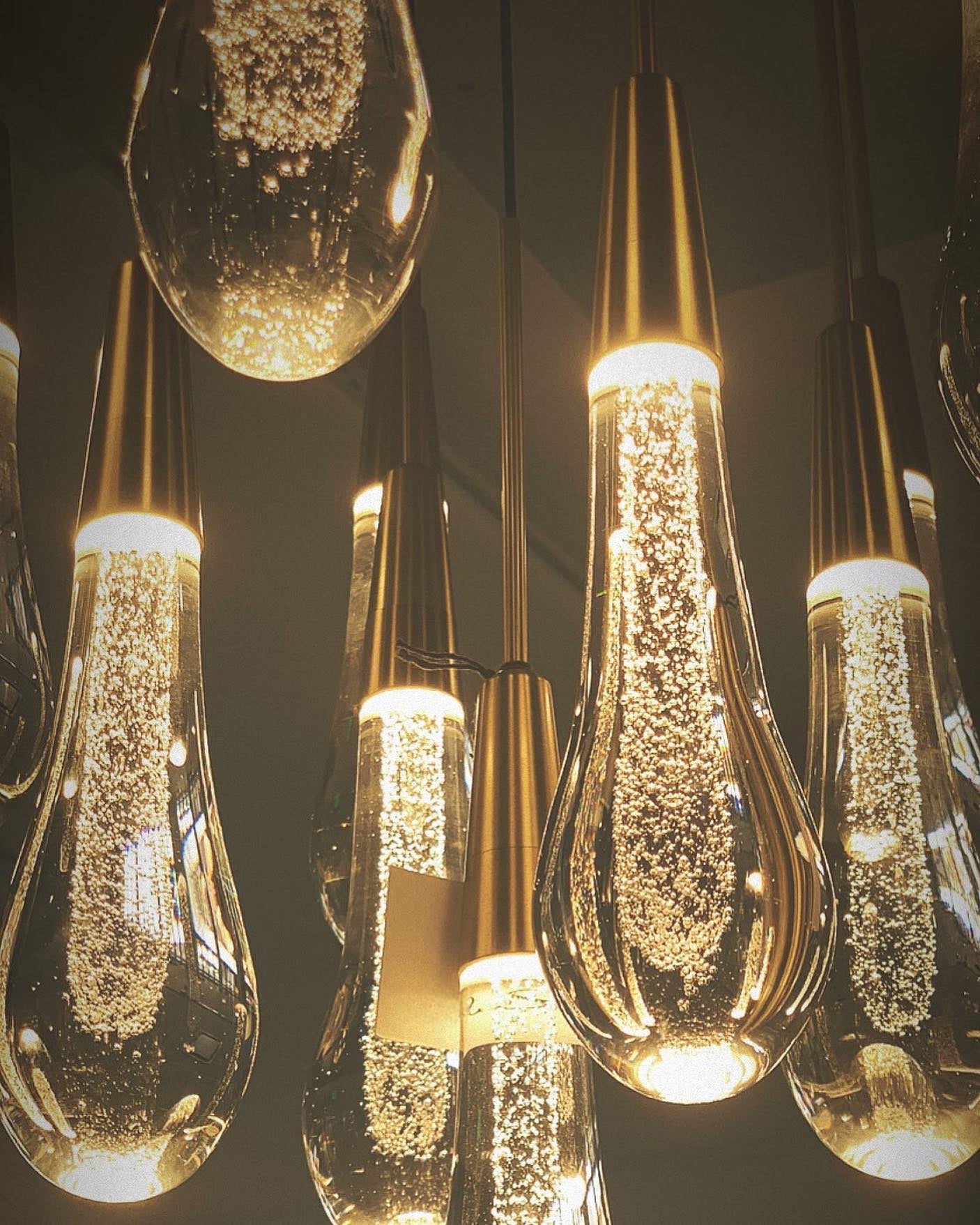Soltaire Round Chandelier - GILDLAMPS