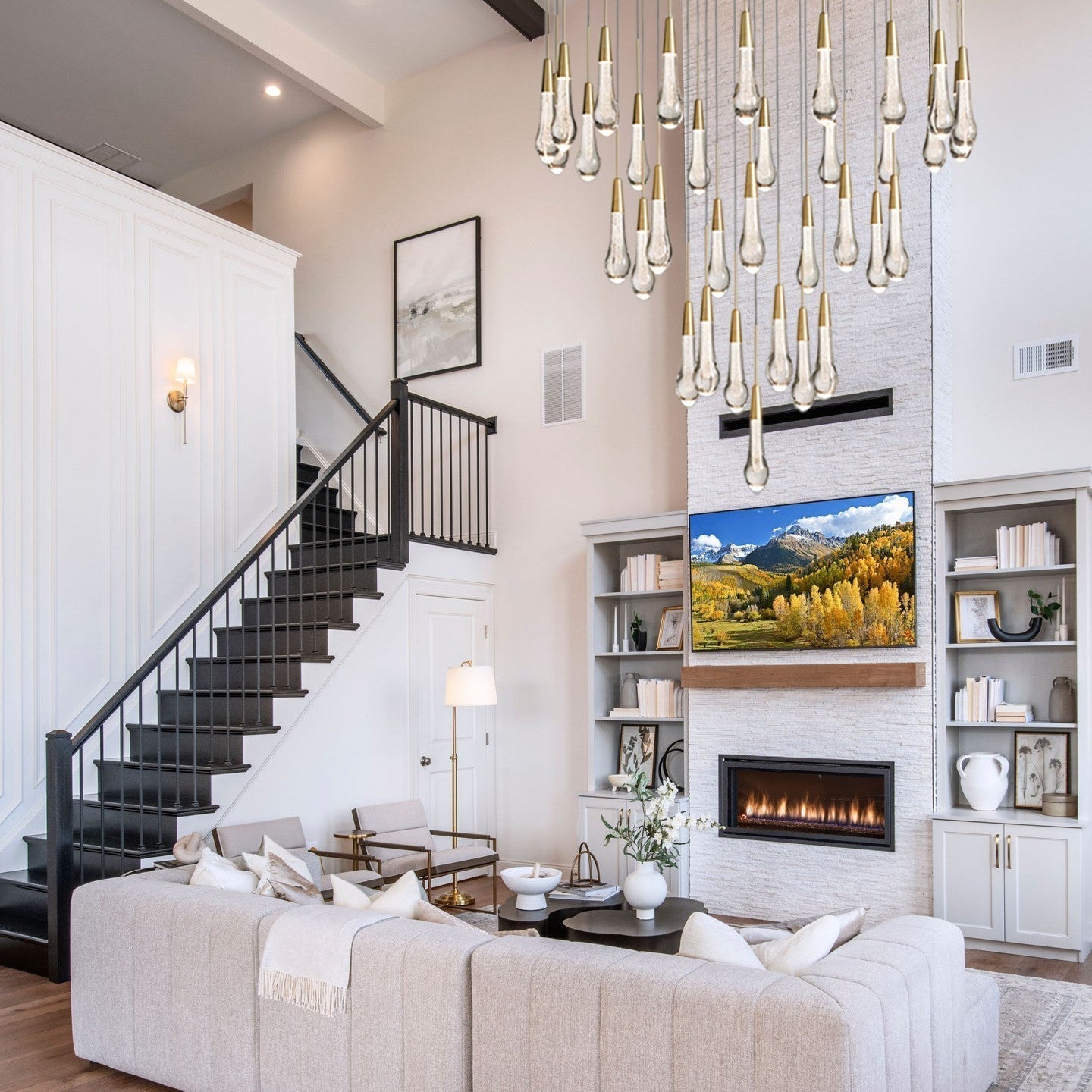 Soltaire Round Chandelier - GILDLAMPS