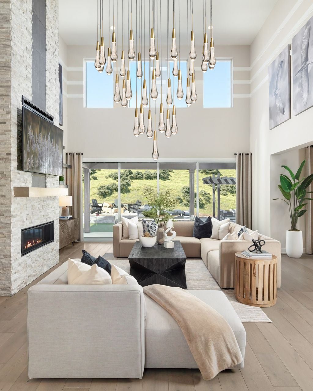 Soltaire Round Chandelier - GILDLAMPS