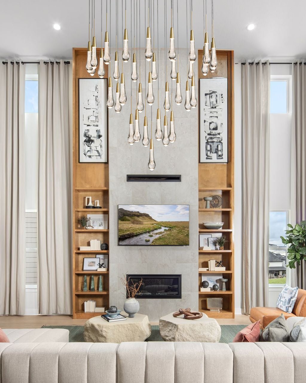 Soltaire Round Chandelier - GILDLAMPS