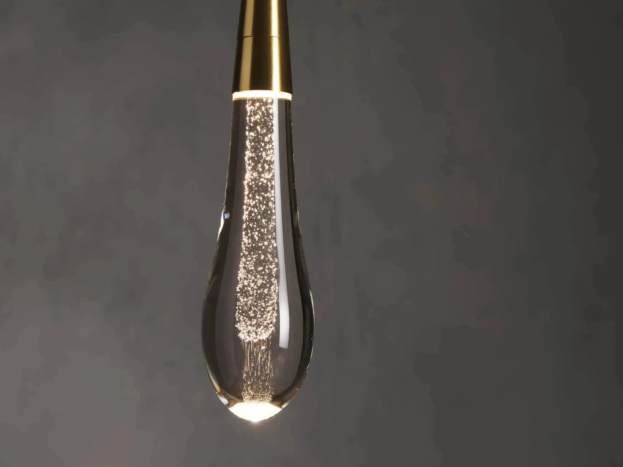 Soltaire Single Light / 3-light Pendant - GILDLAMPS