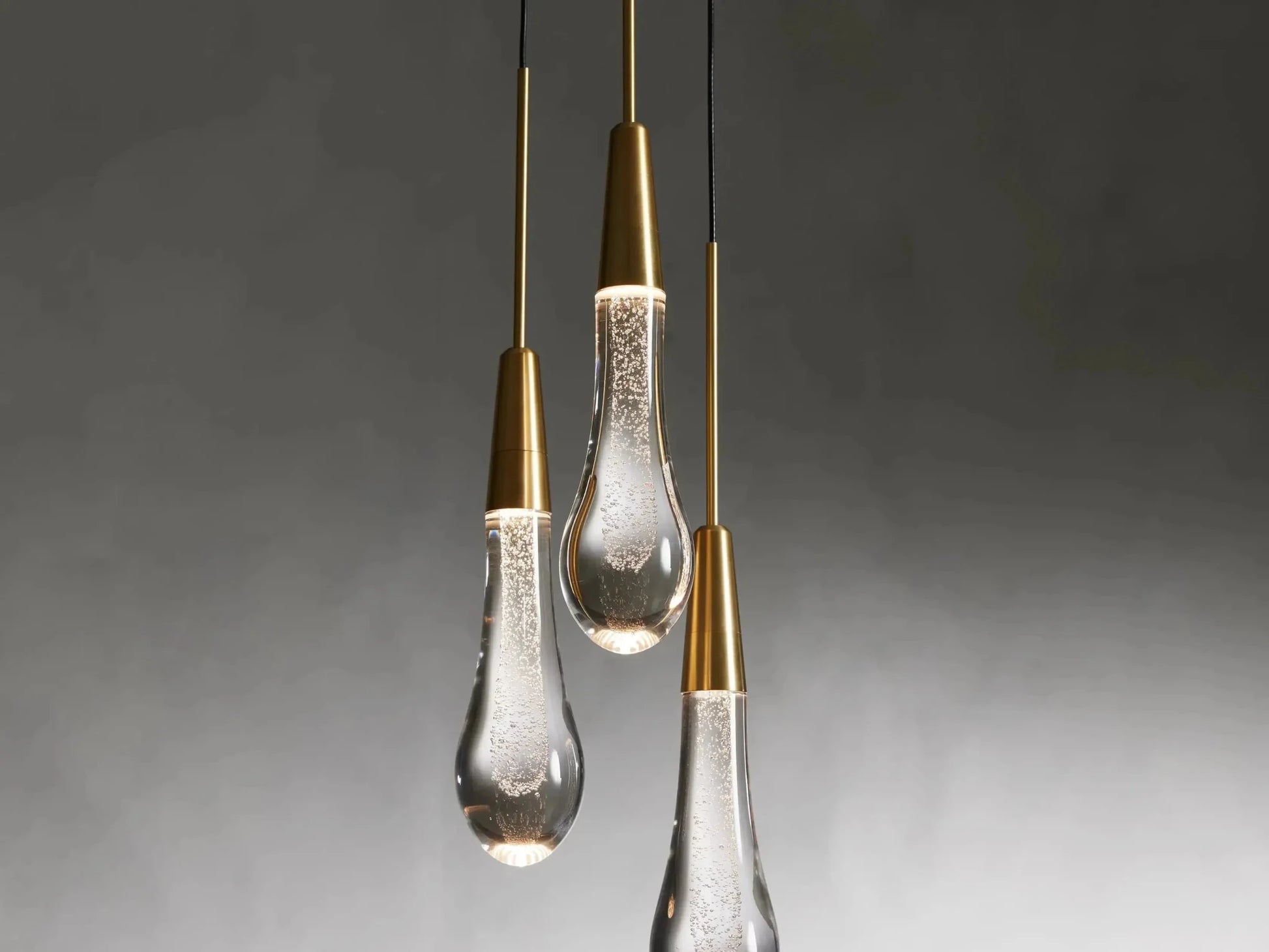 Soltaire Single Light / 3-light Pendant - GILDLAMPS