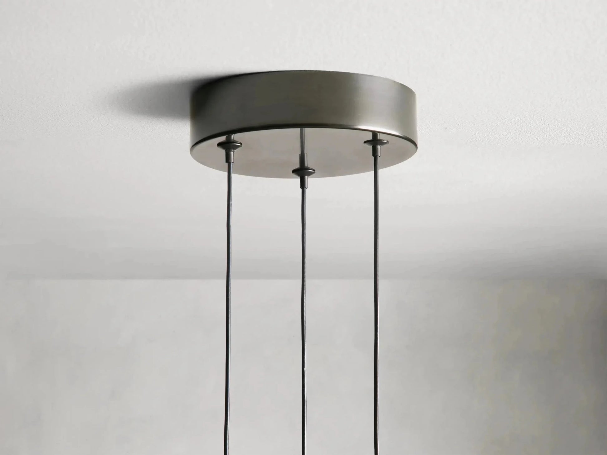 Soltaire Single Light / 3-light Pendant - GILDLAMPS
