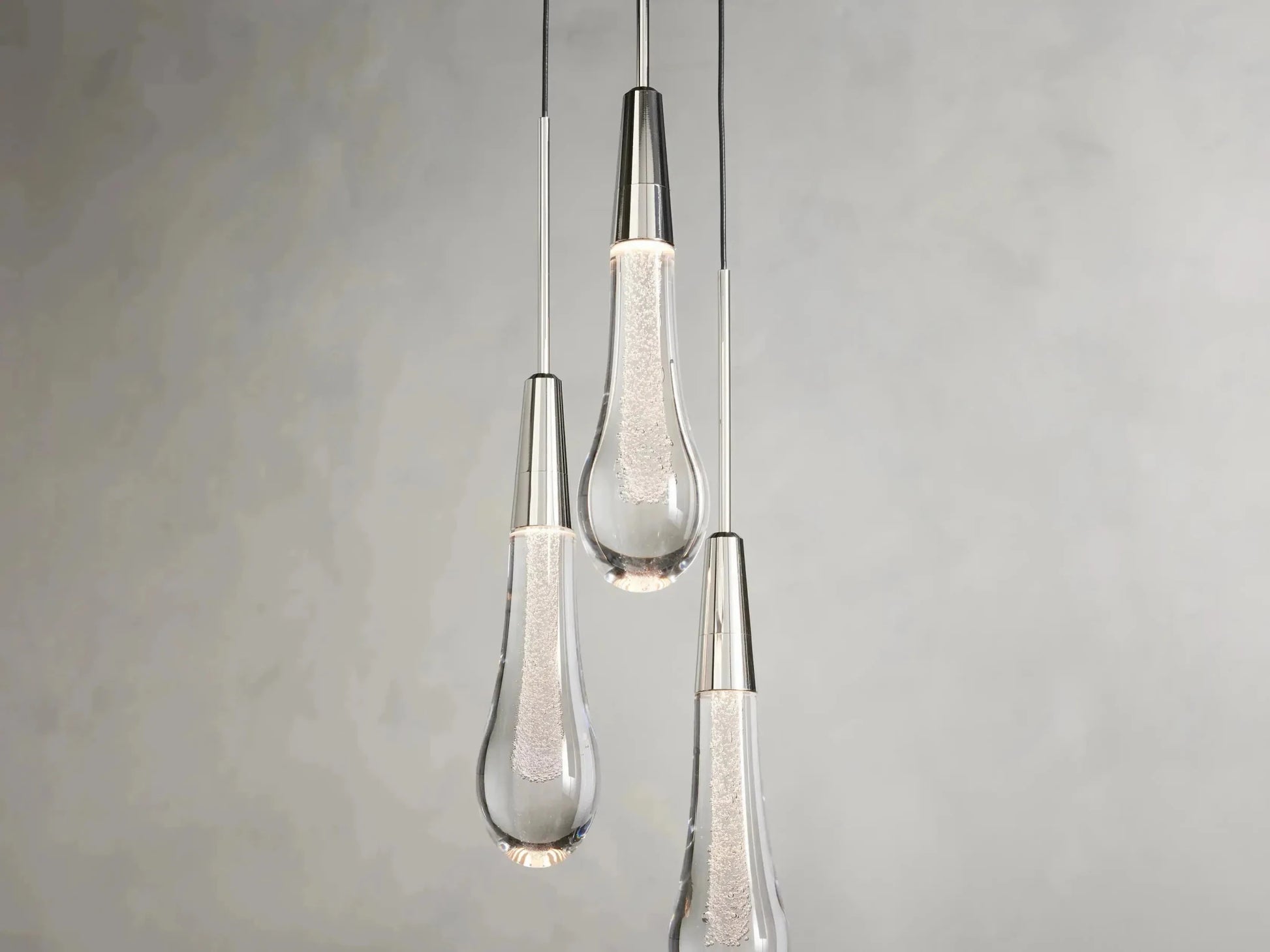 Soltaire Single Light / 3-light Pendant - GILDLAMPS
