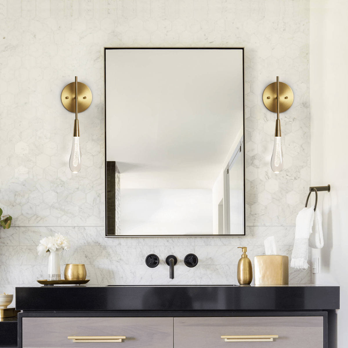 Soltaire Wall Sconce - GILDLAMPS