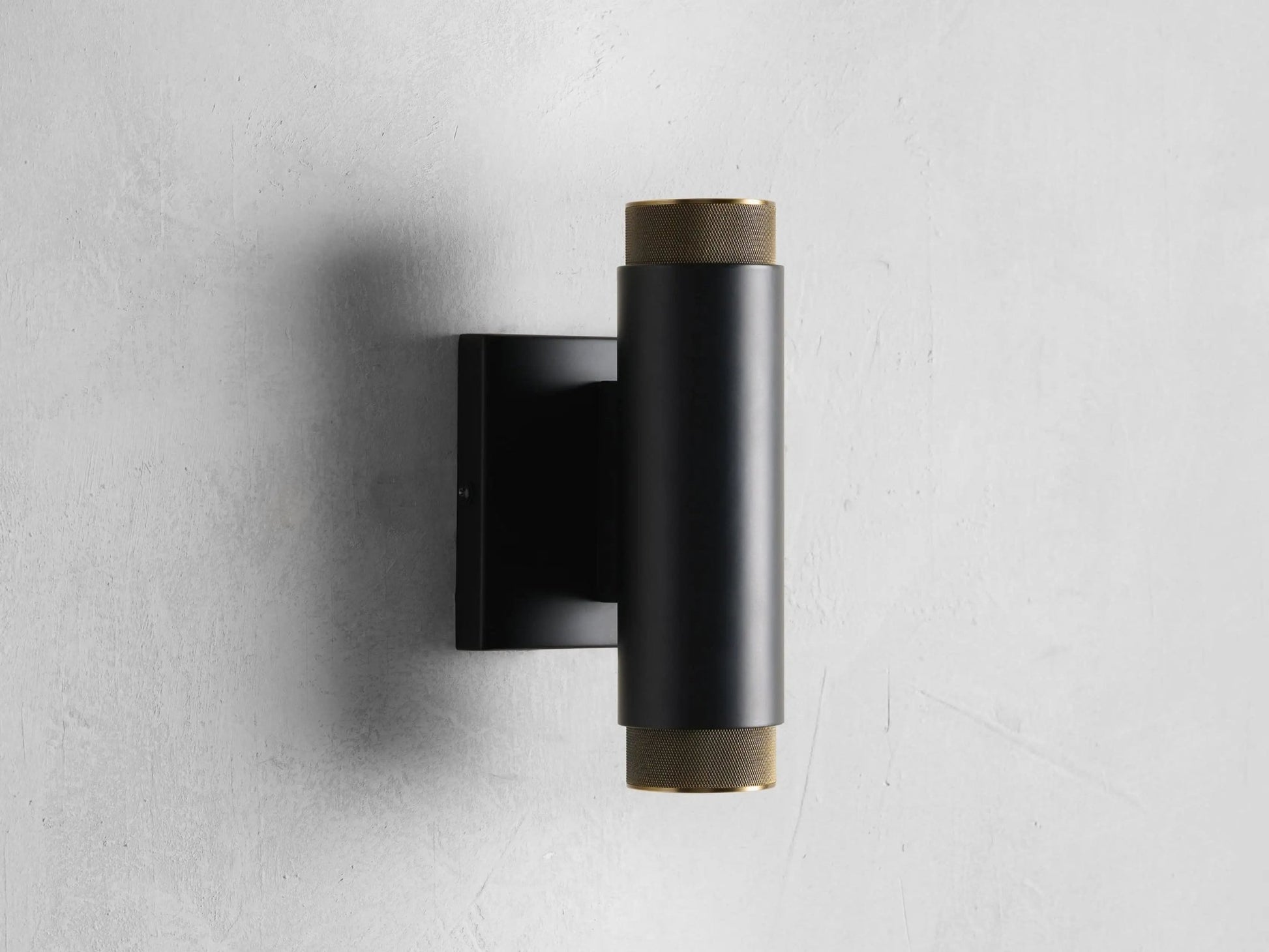Spotlight 2-Light Outdoor Wall Sconce - GILDLAMPS
