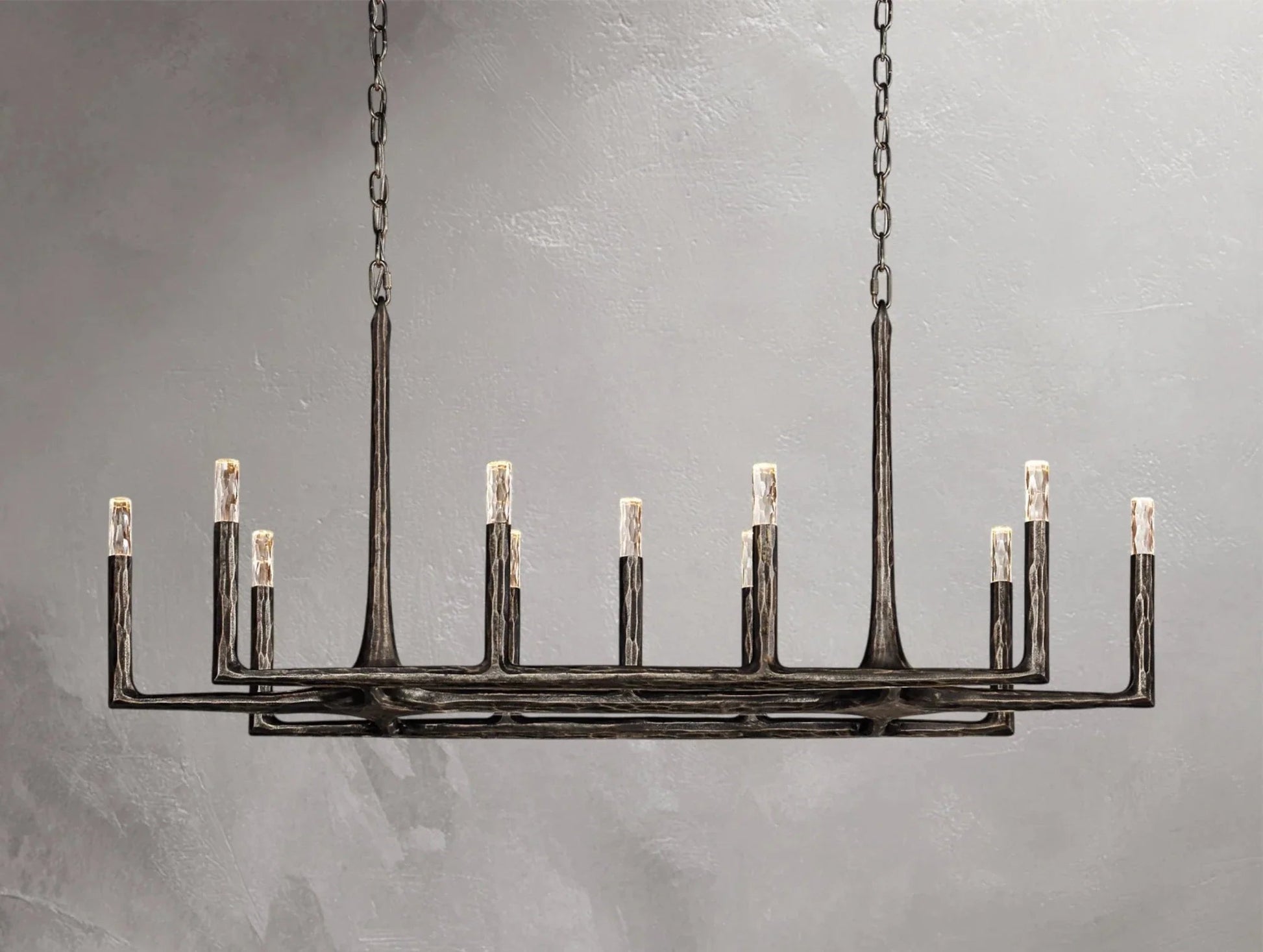 Thadria Linear Chandelier - GILDLAMPS