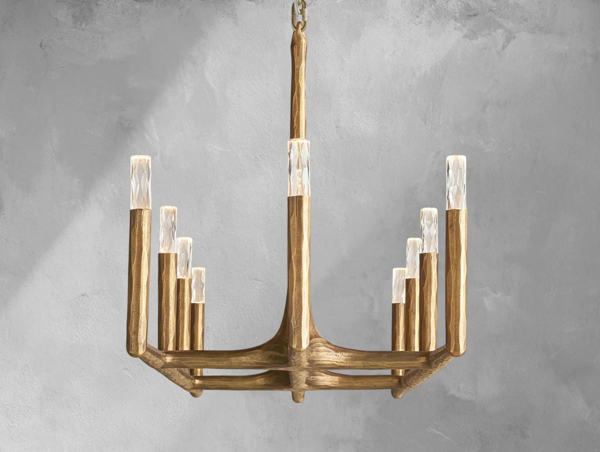 Thadria Linear Chandelier - GILDLAMPS