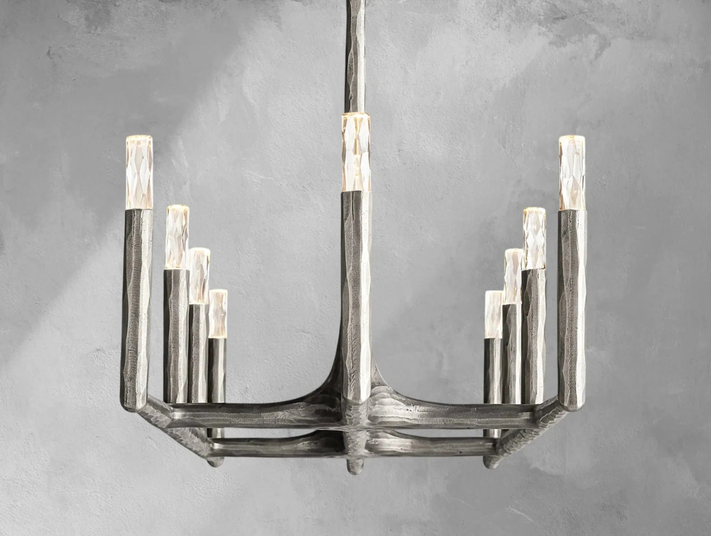 Thadria Linear Chandelier - GILDLAMPS