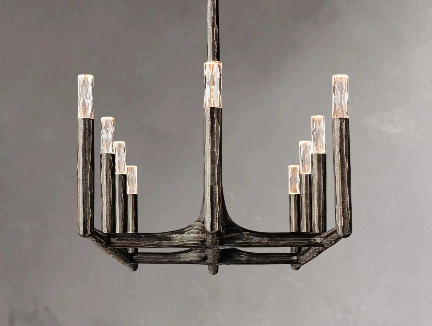 Thadria Linear Chandelier - GILDLAMPS