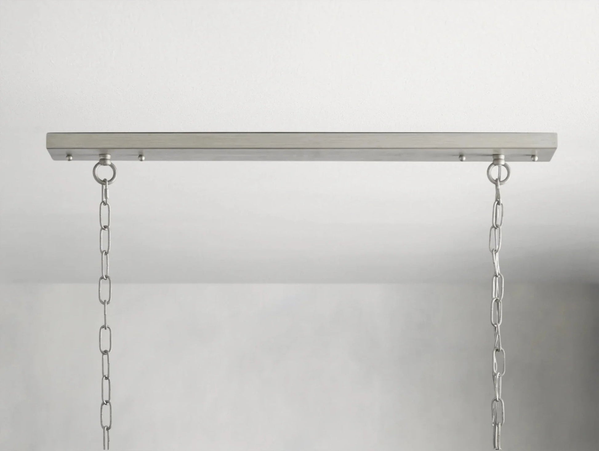 Thadria Linear Chandelier - GILDLAMPS