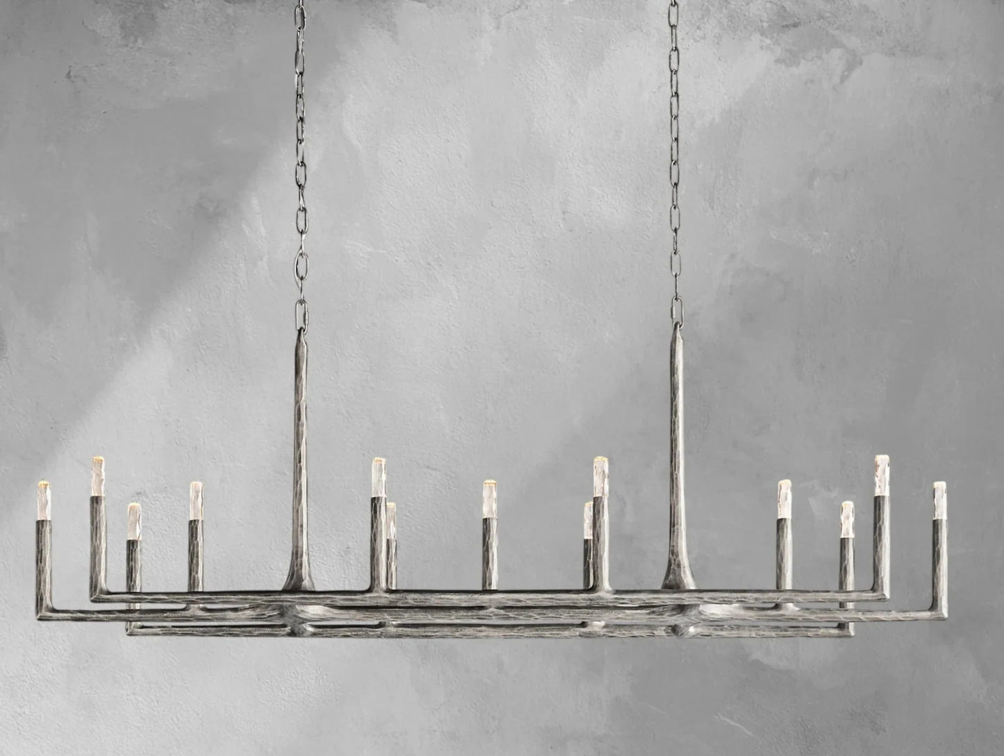 Thadria Linear Chandelier - GILDLAMPS