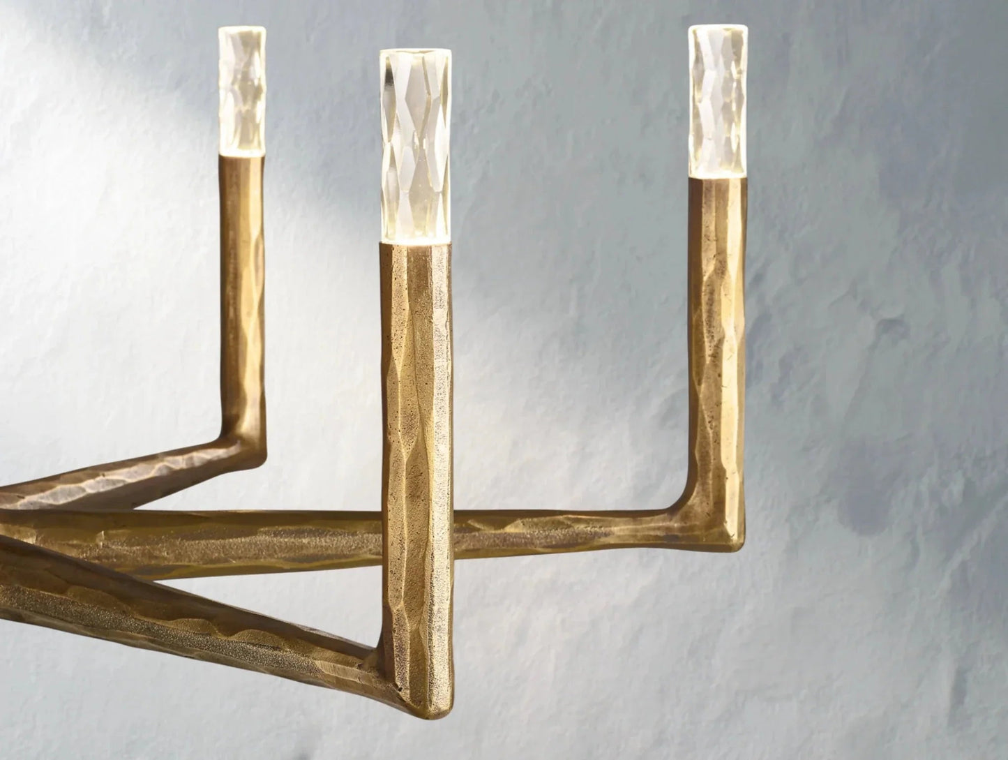 Thadria Round Chandelier - GILDLAMPS