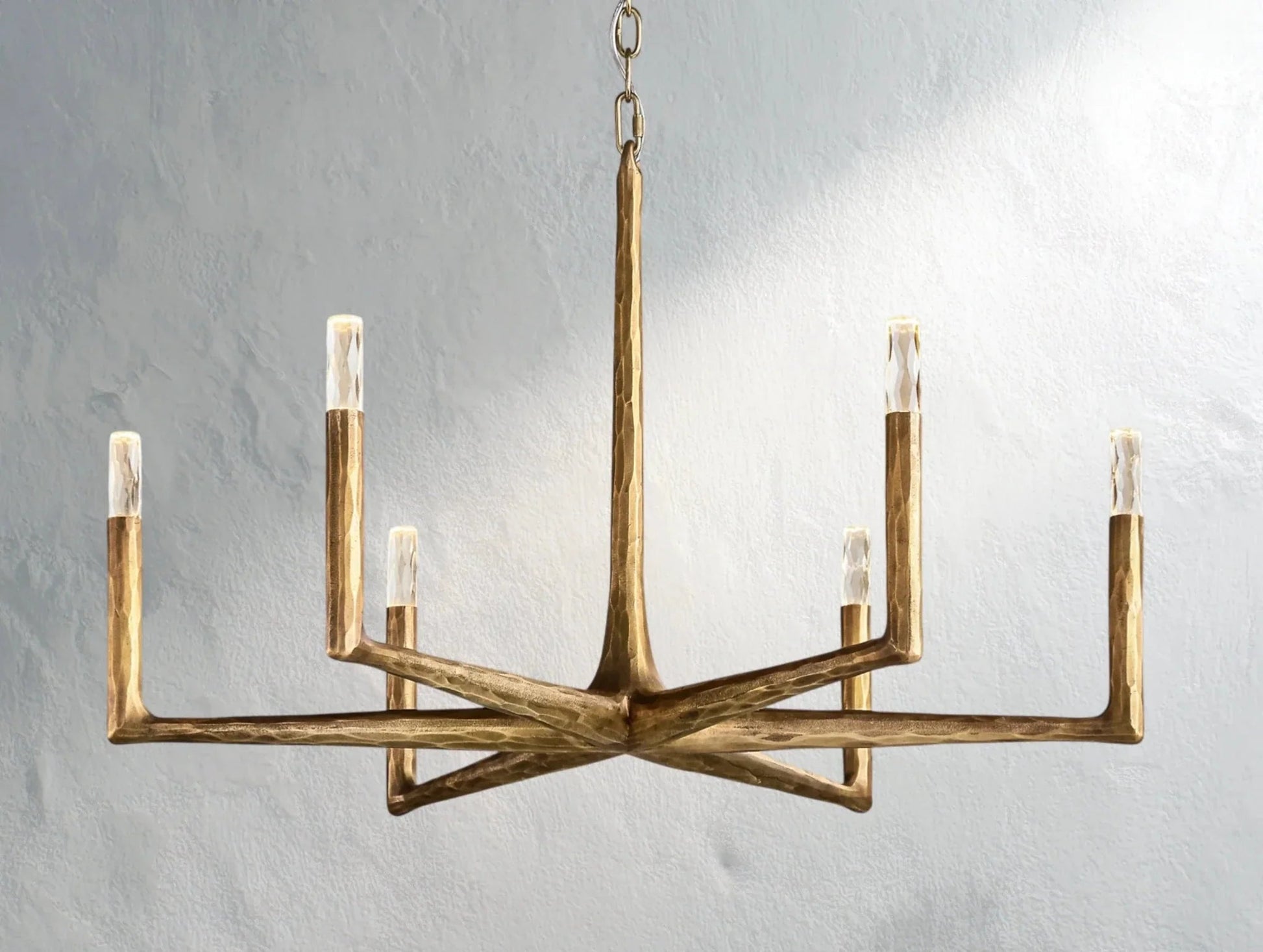 Thadria Round Chandelier - GILDLAMPS