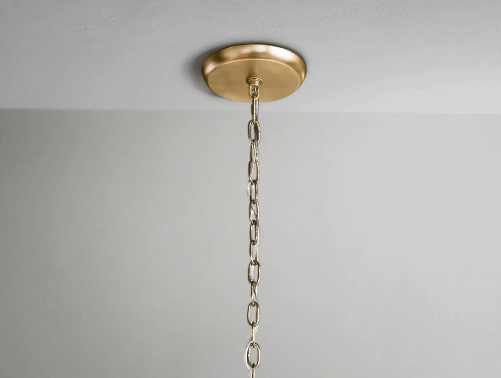 Thadria Round Chandelier - GILDLAMPS