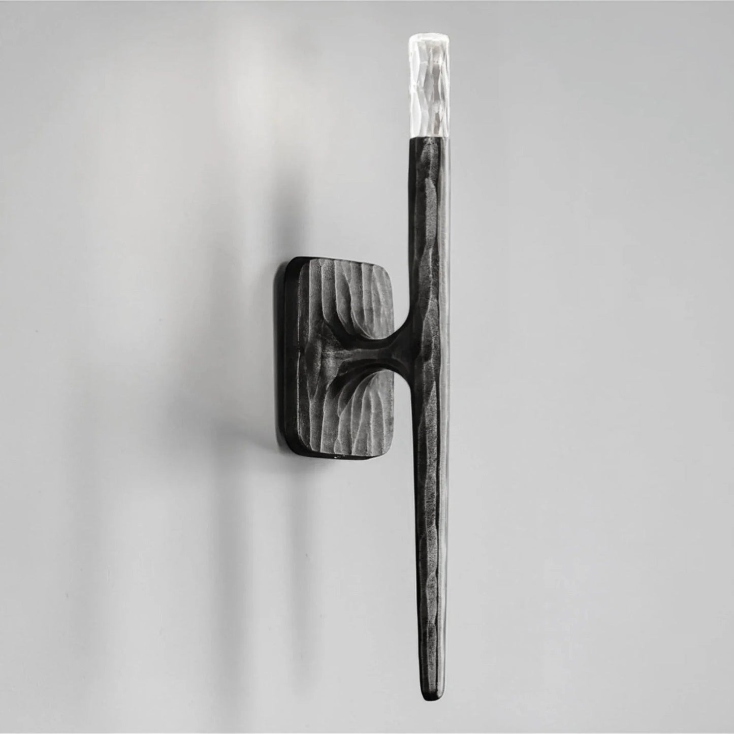 Thadria Sconce - GILDLAMPS