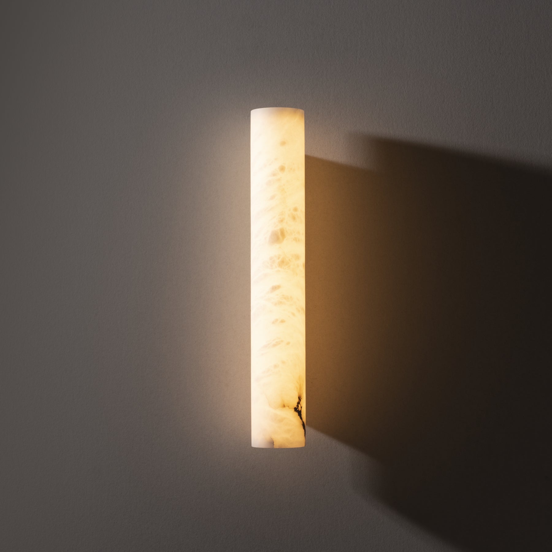 Venus Modern Linear Alabaster Wall Sconce 3"4.7" - GILDLAMPS
