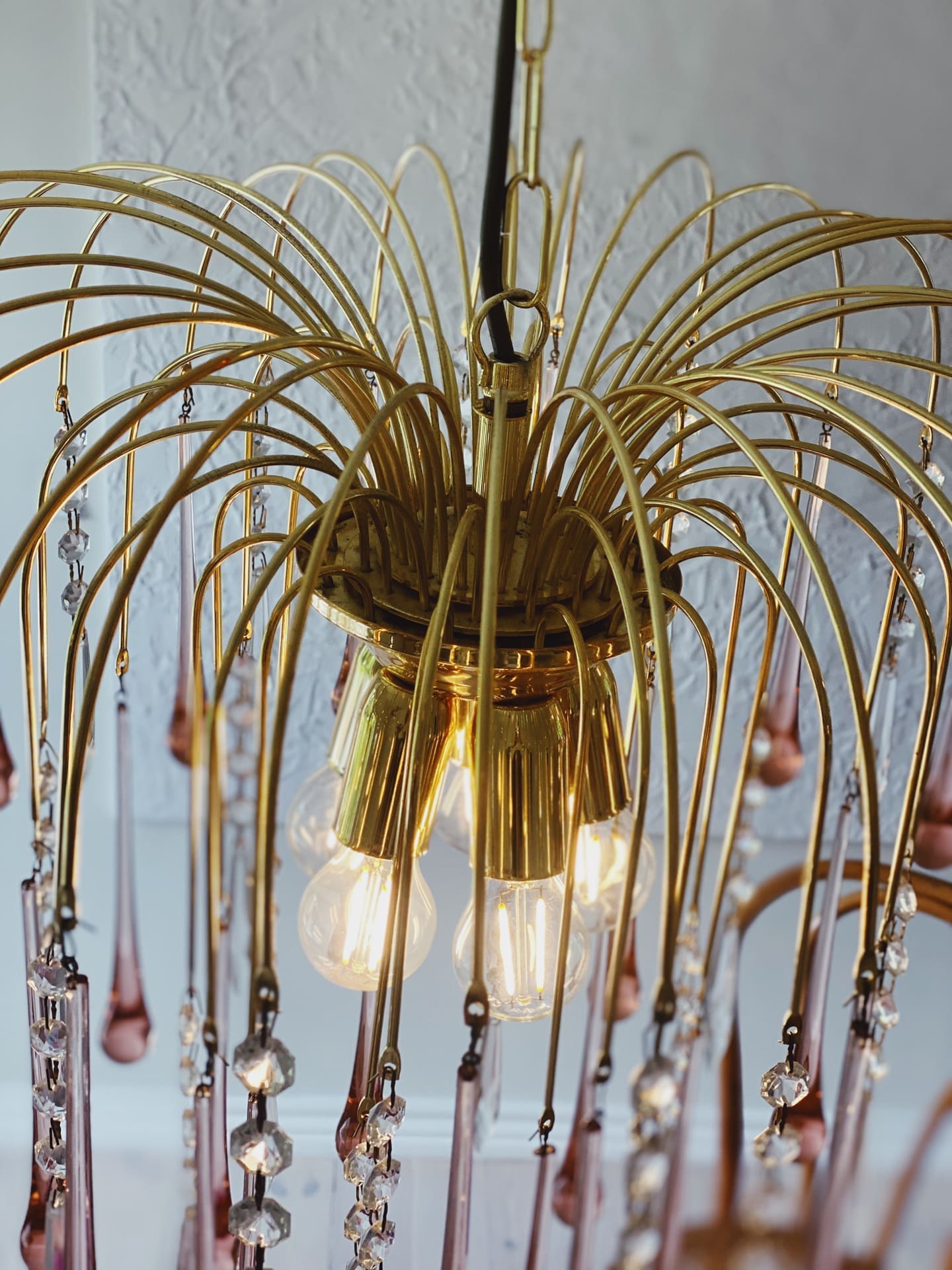 Vintage – Murano Teardrops Chandelier – 70s – Pink prisms - GILDLAMPS