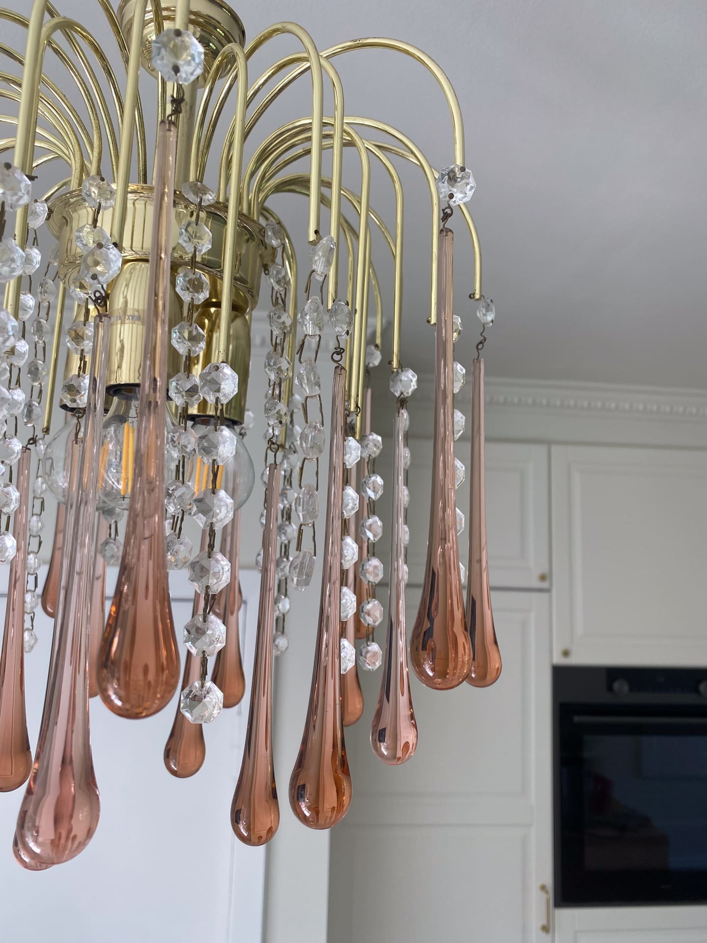 Vintage – Murano Teardrops Chandelier – 70s – Pink prisms - GILDLAMPS
