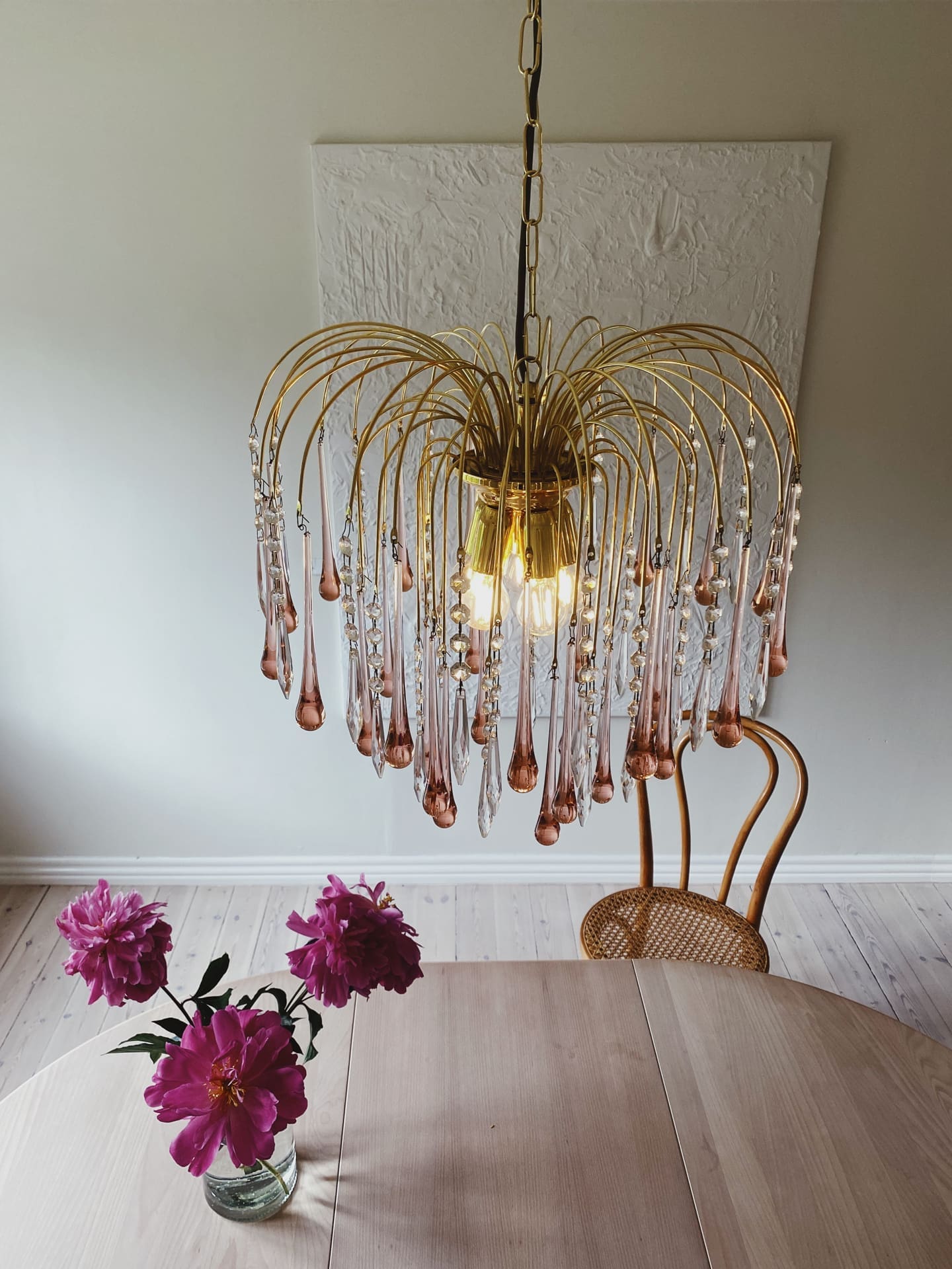 Vintage – Murano Teardrops Chandelier – 70s – Pink prisms - GILDLAMPS