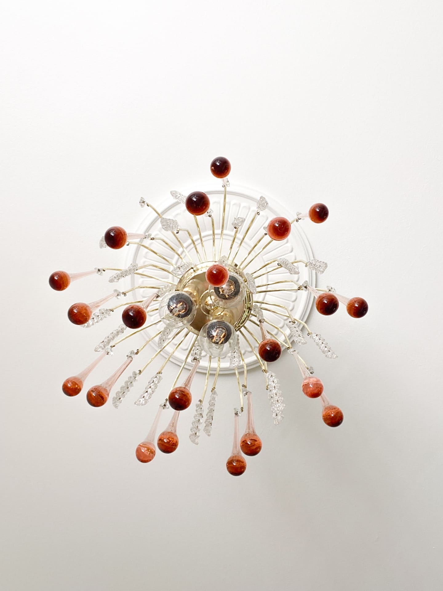 Vintage – Murano Teardrops Chandelier – 70s – Pink prisms - GILDLAMPS