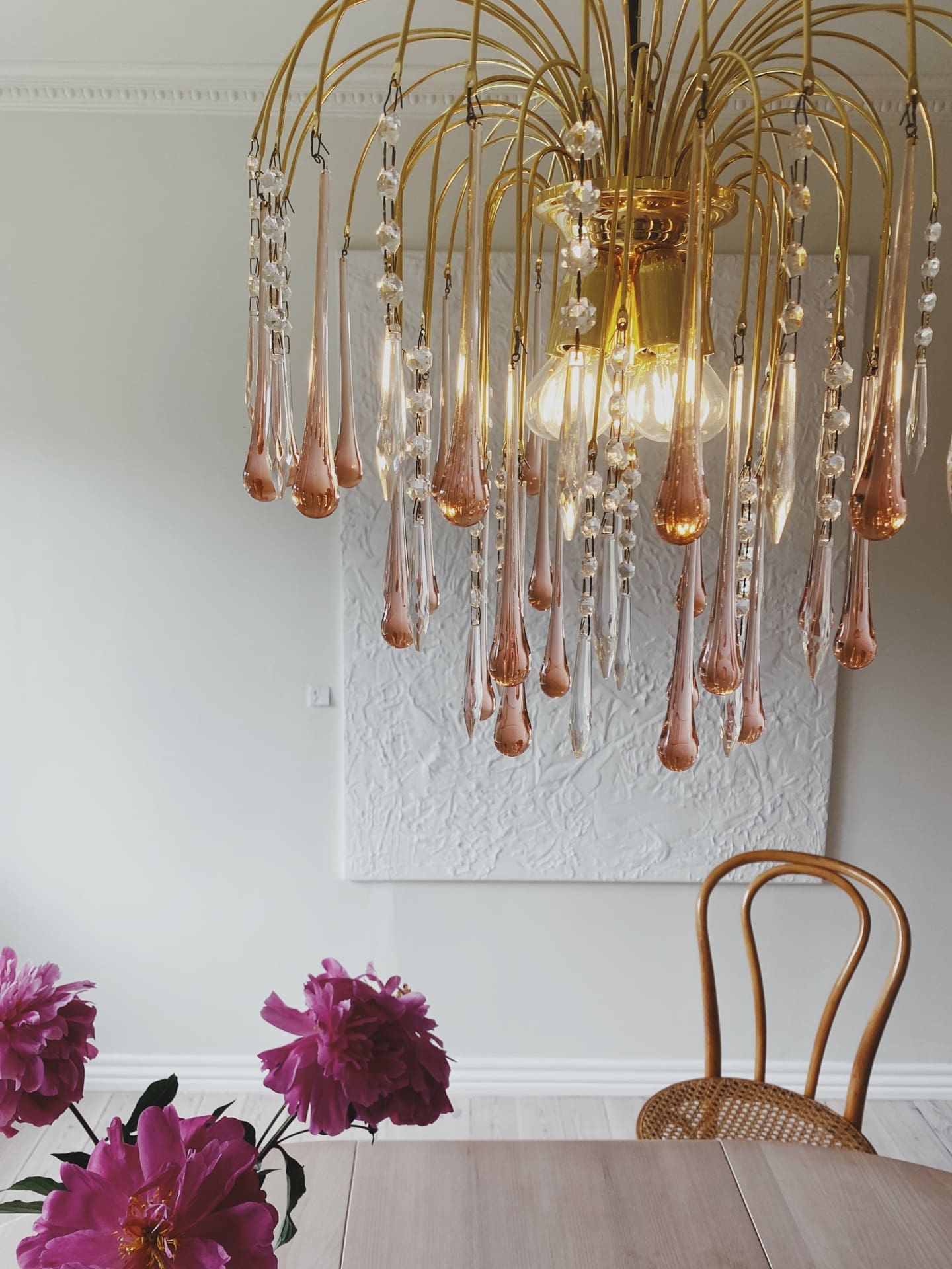 Vintage – Murano Teardrops Chandelier – 70s – Pink prisms - GILDLAMPS