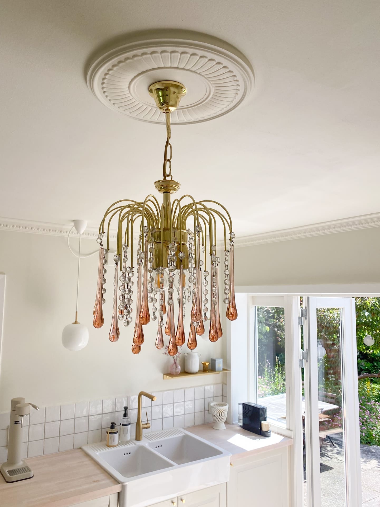 Vintage – Murano Teardrops Chandelier – 70s – Pink prisms - GILDLAMPS