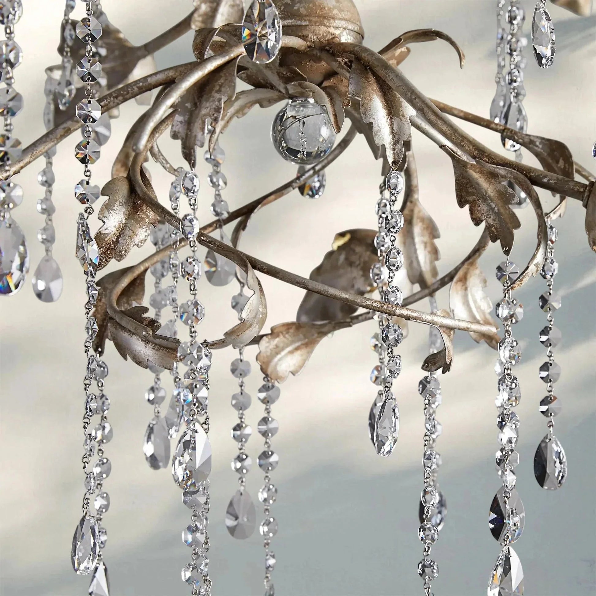 Viticcia Round Chandelier - GILDLAMPS