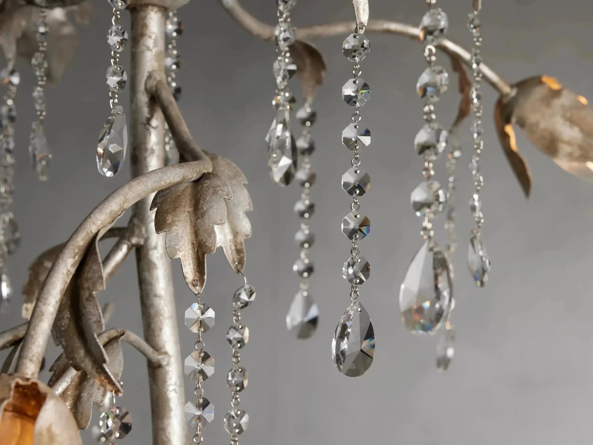Viticcio Cascade Chandelier - GILDLAMPS