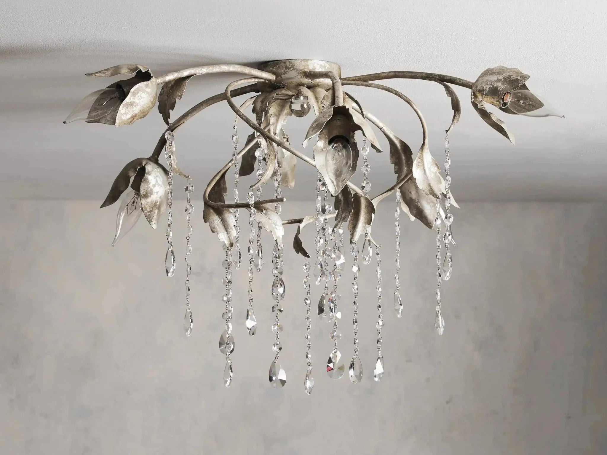 Viticcio Flushmount 24''32'' - GILDLAMPS